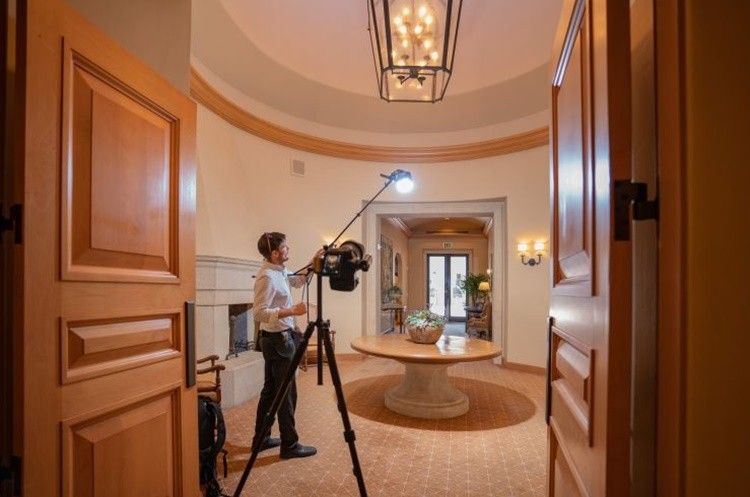 Lighting Expertise in Real Estate Photography